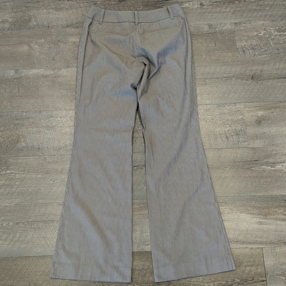 Halogen Women’s Light Brown Striped Wide Leg Pants Size 4 - Picture 7 of 9